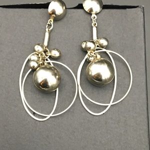 Abstract silver VTG earrings!